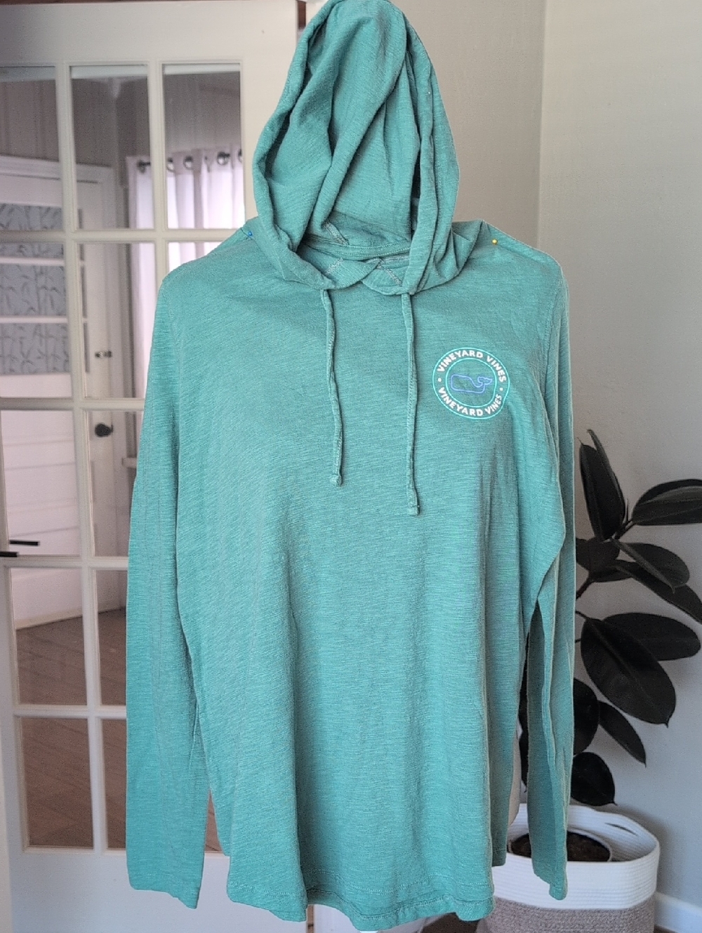 Vineyard Vines Lightweight Stormy Seas Green Hooded Long Sleeve Pullover Shirt